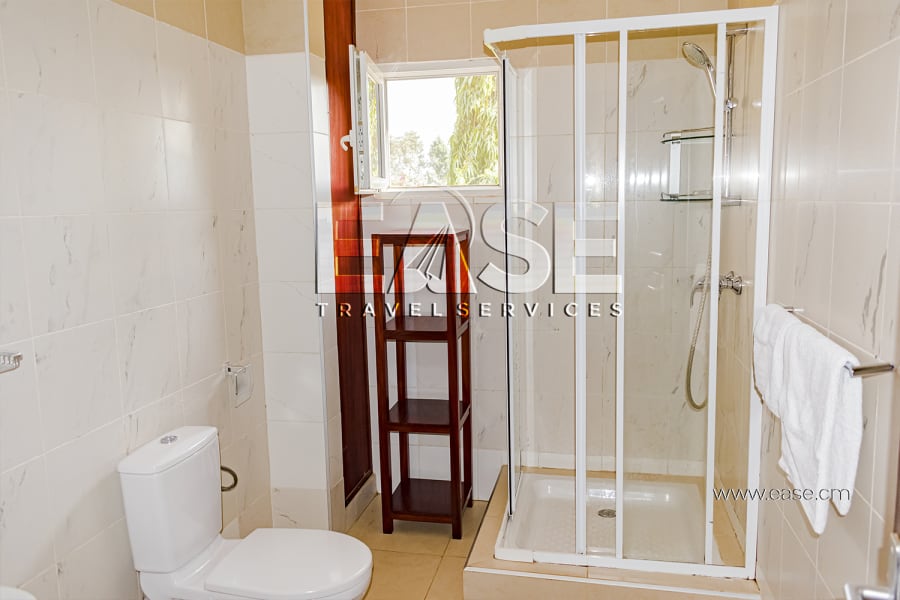 Appartement de 3 chambres RM - Yaoundé, Bastos 18