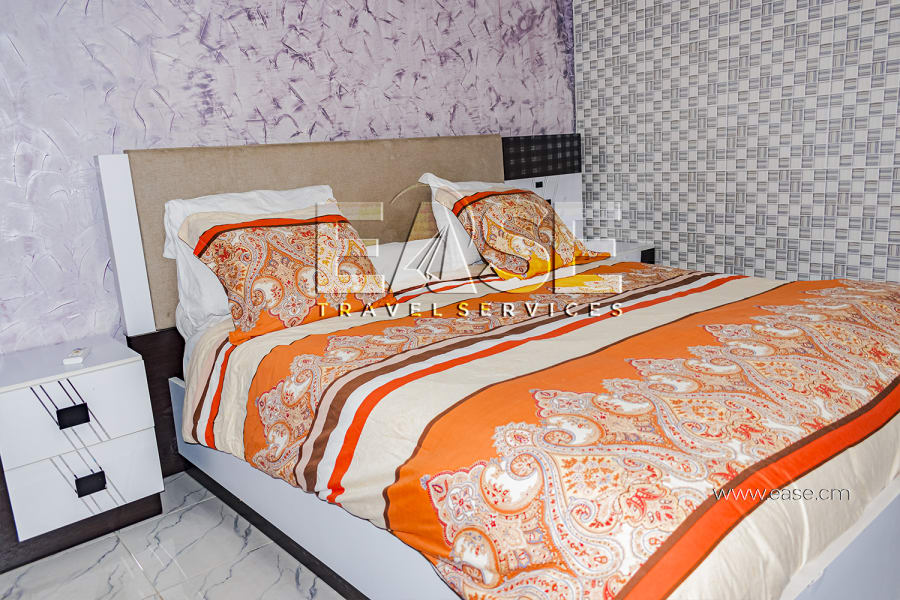 Furnished 3 bedrooms villa EA - Douala, Logpom 11
