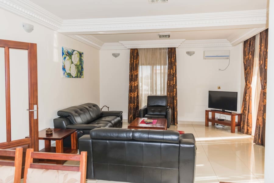 Appartement de 3 chambres RM - Yaoundé, Bastos 1
