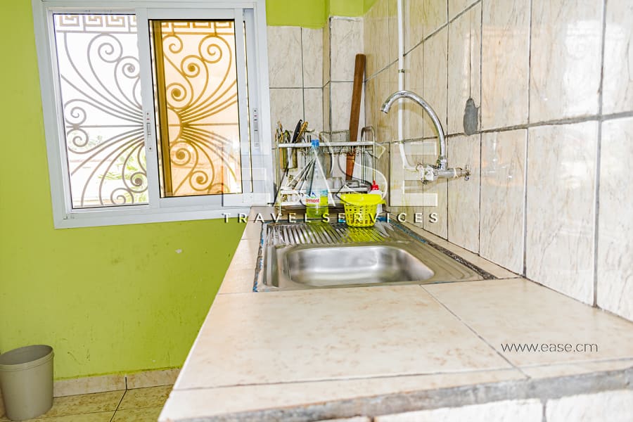 Furnished 2 bedrooms apartment EA - Douala, Logpom 15