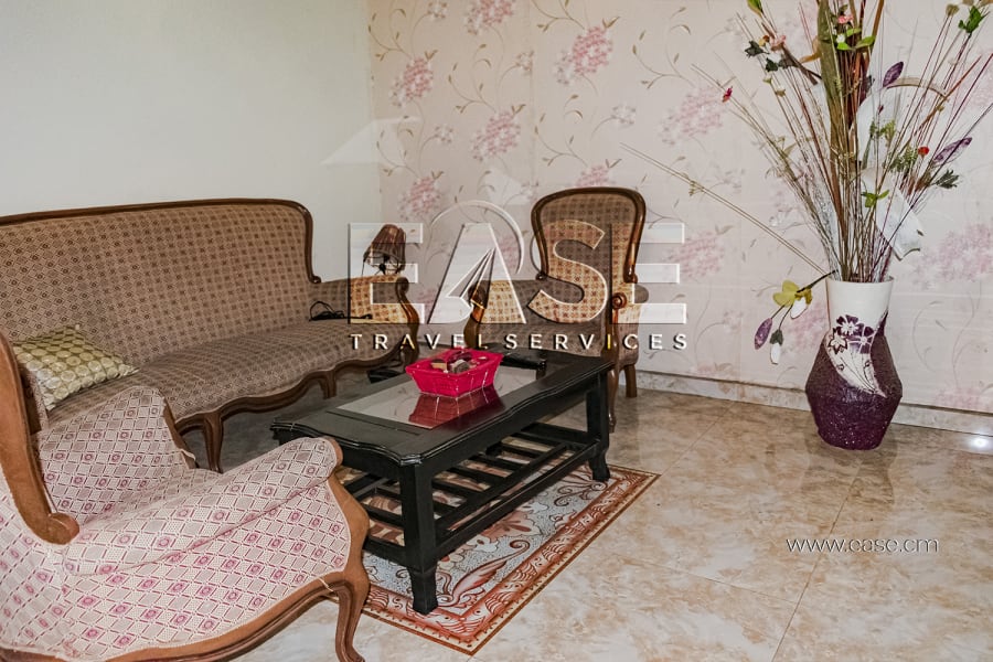 Appartement 2 ch RLR - yaoundé, Awae escalier 5
