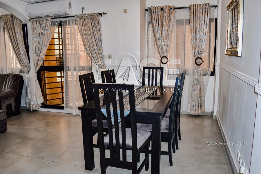 Appartement meublé 2 Chambres avec Piscine - Douala, Bali 4