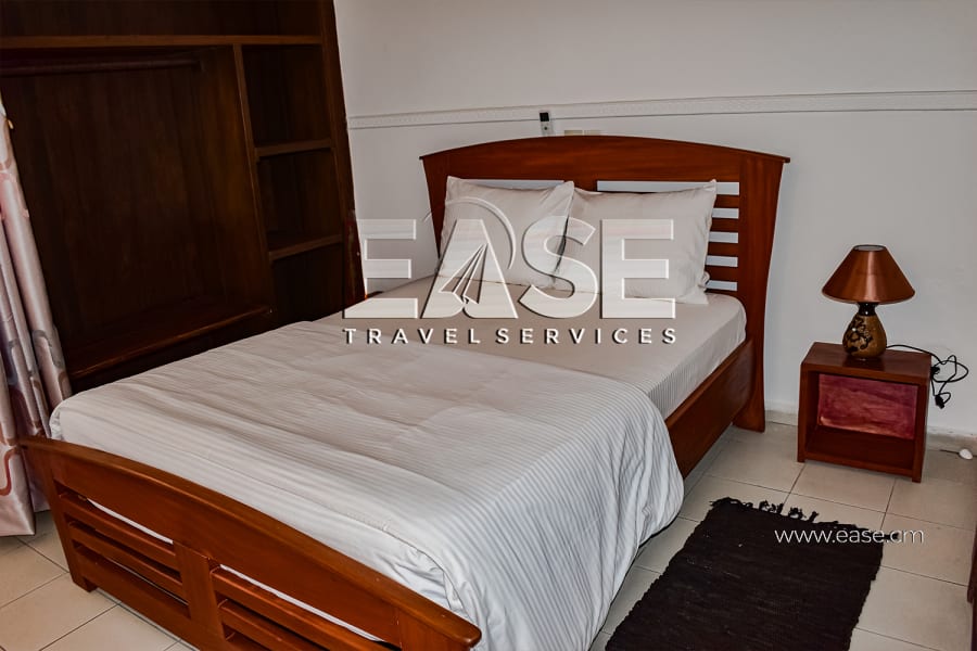 Très beau appartement meublé 2 chambre EYS - Douala Bali 12