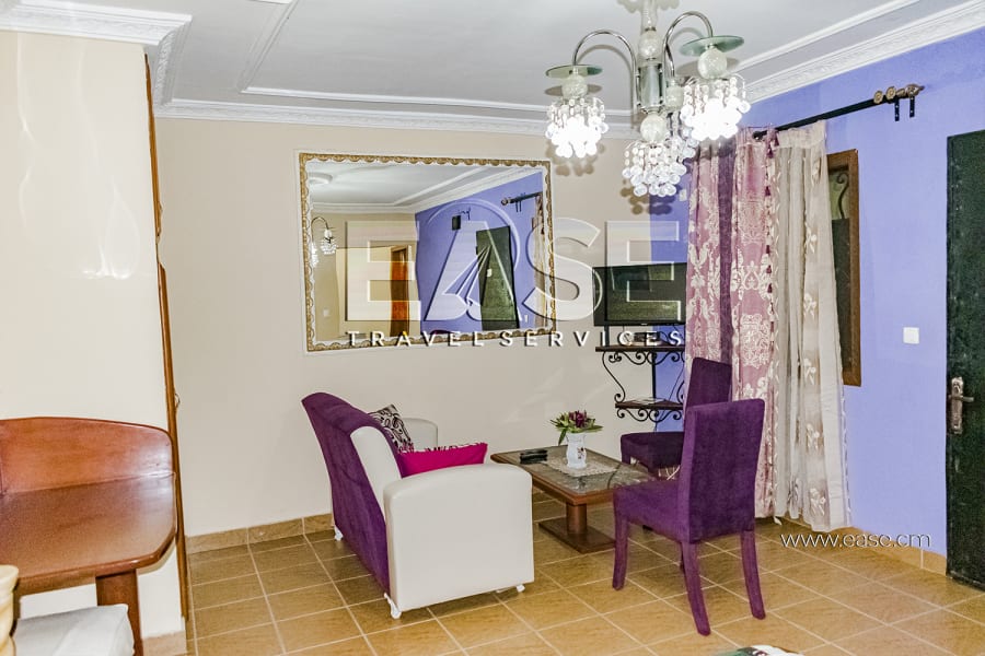 Studio avec coin cuisine RO - Yaoundé, Omnisport 3