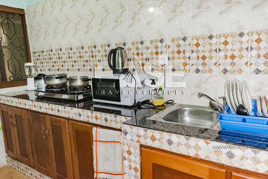 Studio avec coin cuisine RO - Yaoundé, Omnisport 8