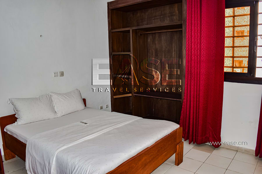 Très beau studio meublé avec piscine EYS2  - Douala, Bali  6