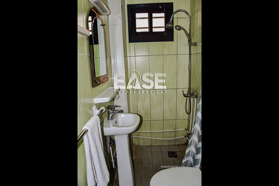 Très beau studio meublé avec piscine EYS2  - Douala, Bali  11