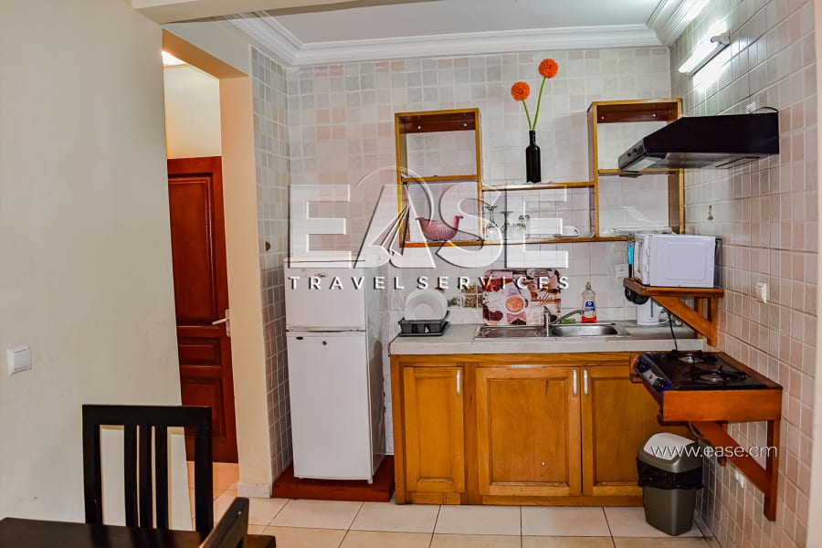 Très beau studio meublé avec piscine EYS2  - Douala, Bali  18