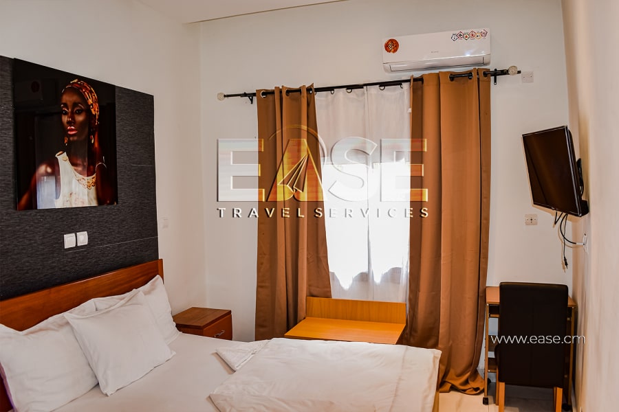 Studio SA - Douala, Bonapriso 8