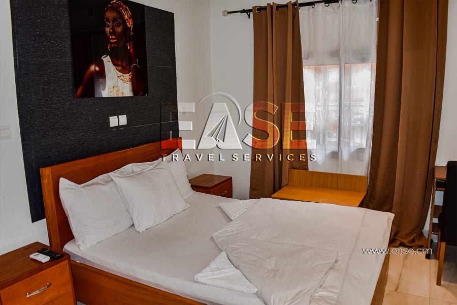 Studio SA - Douala, Bonapriso 9
