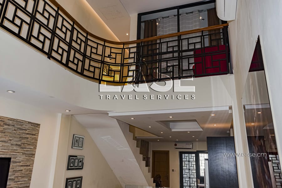 Magnifique Loft SA - Douala, Bali 8