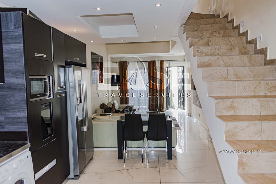 Magnifique Loft SA - Douala, Bali 7