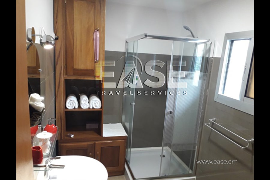Chambre d'hôtes - Douala, Bonapriso 13