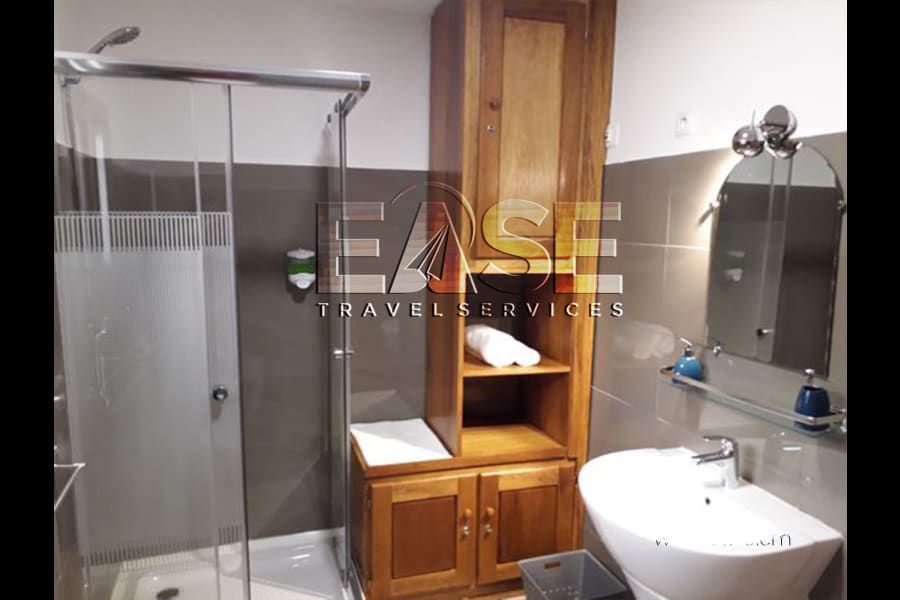Chambre rouge LMH - Douala, Bonapriso 13