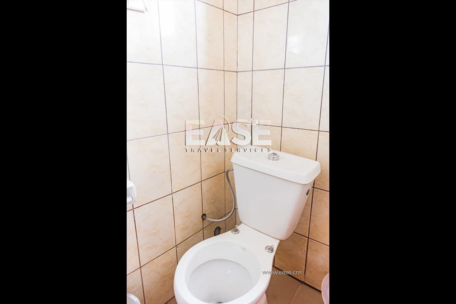 Furnished air-conditioned room with kitchen - Douala Ndogbong 7