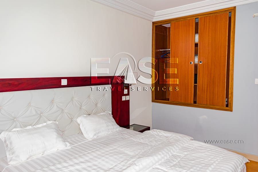 Luxury studio apartment - Ndogbong, Douala 8