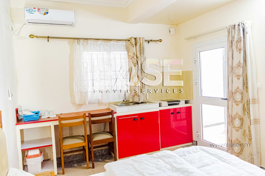 Furnished Room NN with Kitchenette - PK8, Douala 7
