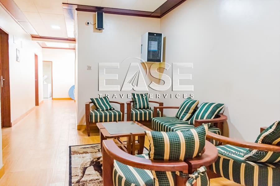 Chambre non meublée NN avec cuisine commune externe - PK8, Douala 9