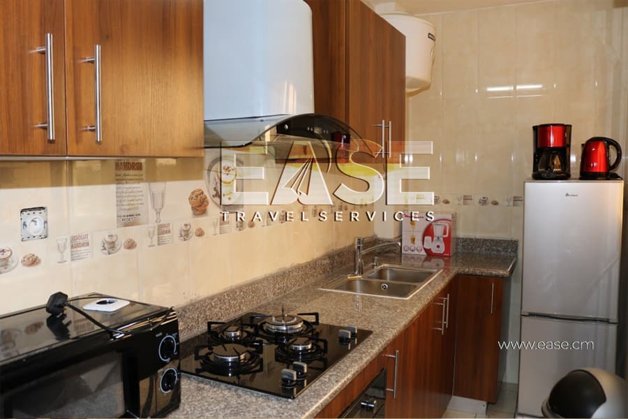Chic furnished studio LR - Douala, Bonapriso 9