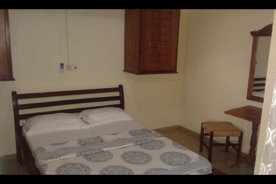 Appartement 2 chambres - Yaoundé, Elig-Essono 4