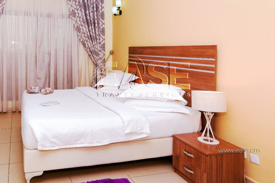 Apartment 3 bedrooms LR - Douala, Bonapriso 6
