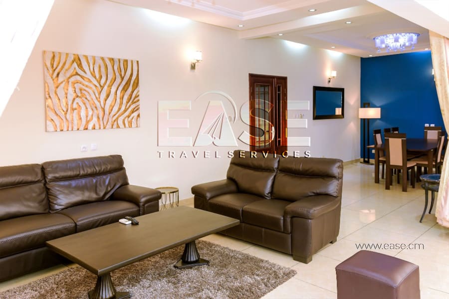 Apartment 3 bedrooms LR - Douala, Bonapriso 2