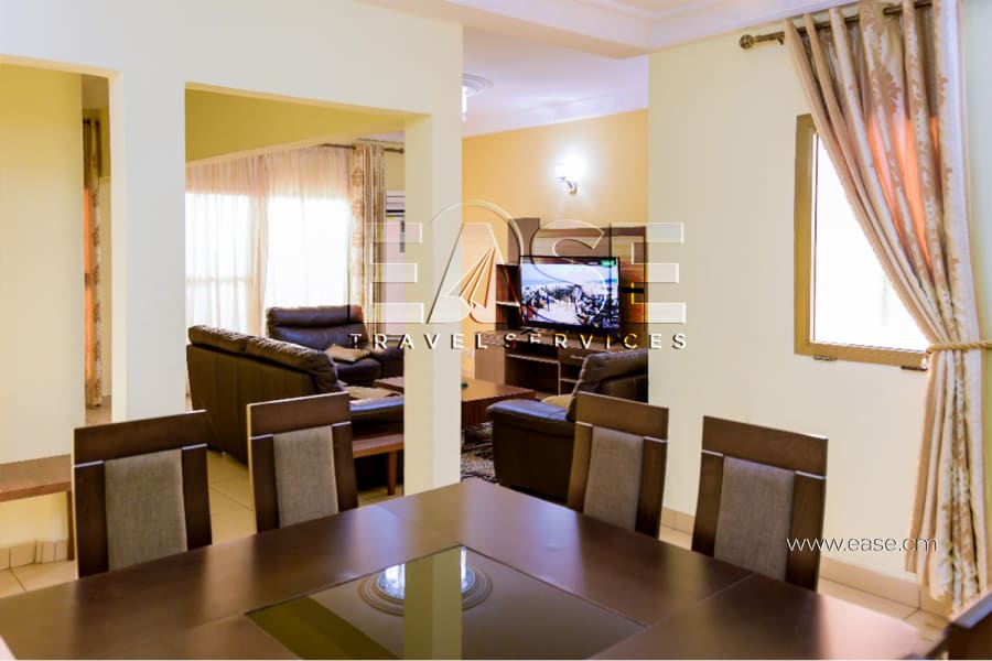Duplex 5 chambres LR - Douala, Bonapriso 1