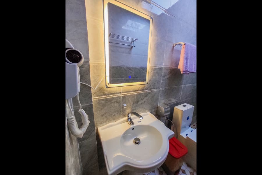 Appartement VIP PDR - Douala, Km 5 17