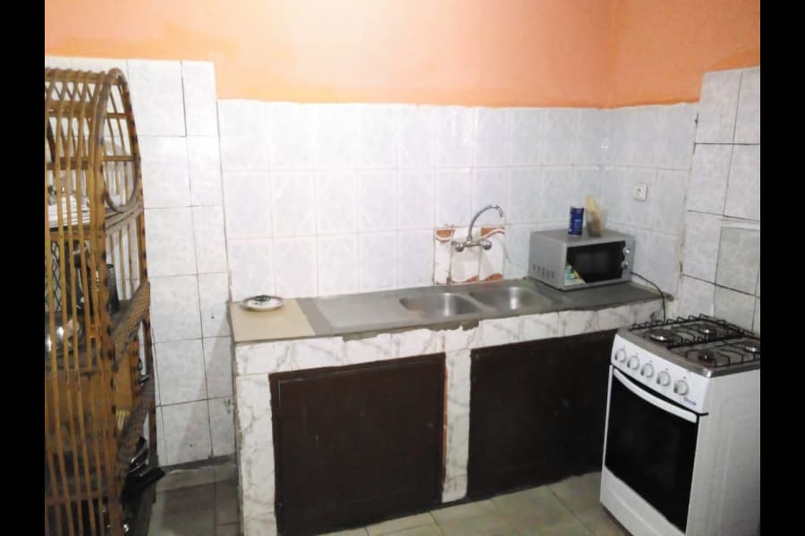 Vaste Appartement 2 chambres & 3 douches - Share  (Elig-Essono) 2