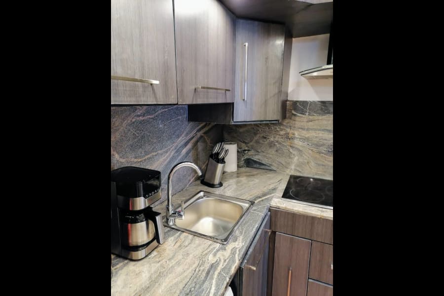 Beautiful appartment 2 bedrooms SA -Douala, Bonapriso 19