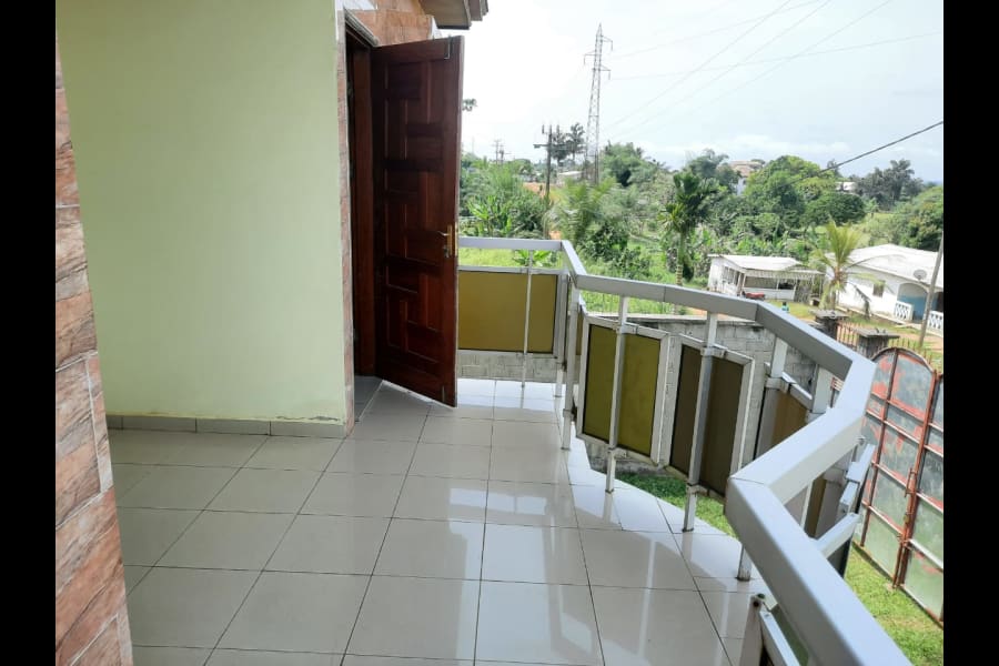 Appartement 04 Chambres à  Elabe - Kribi 6