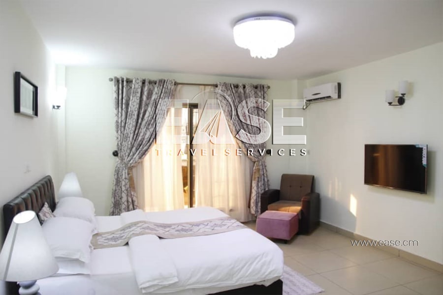Appartement 2 chambres LR - Douala, Bonapriso 7