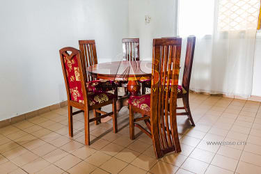 Simple 2 bedroom apartment with swimming pool and 2 minutes from the beach - Kribi, Cameroon 2