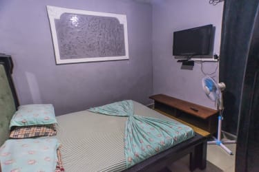 Studio LG (avec compteur prépayé)- Douala, Bonapriso 5