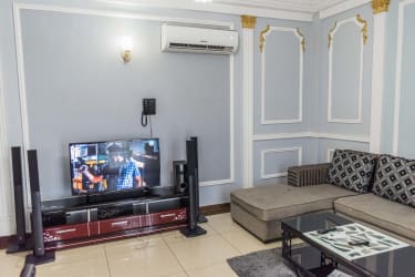 Appartement Luxueux DR - Douala, Bessengue 4