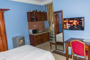 Très belle chambre meublée RD - Douala, Bonamoussadi  4