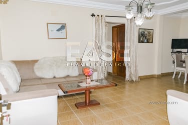 Appartement Sénior 2 ch RO - Yaoundé, Omnisport 3