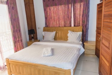 Studio RF - Douala, Bali 5