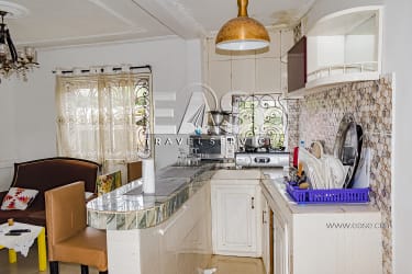Beautiful 3 bedroom apartment by the sea - Kribi, Cameroon 5