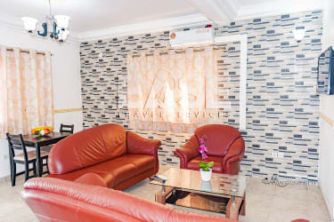 Furnished 2 bedrooms apartment EA - Douala, Logpom 2