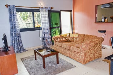 Studio meublé luxueux GM - Yaoundé Emana 3