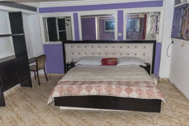 Chambre simple LA - Douala, BP cité 4