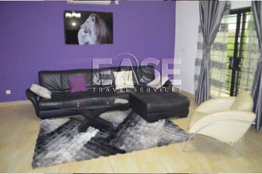 Very nice furnished apartment purple living room - Douala Ndogbong 2