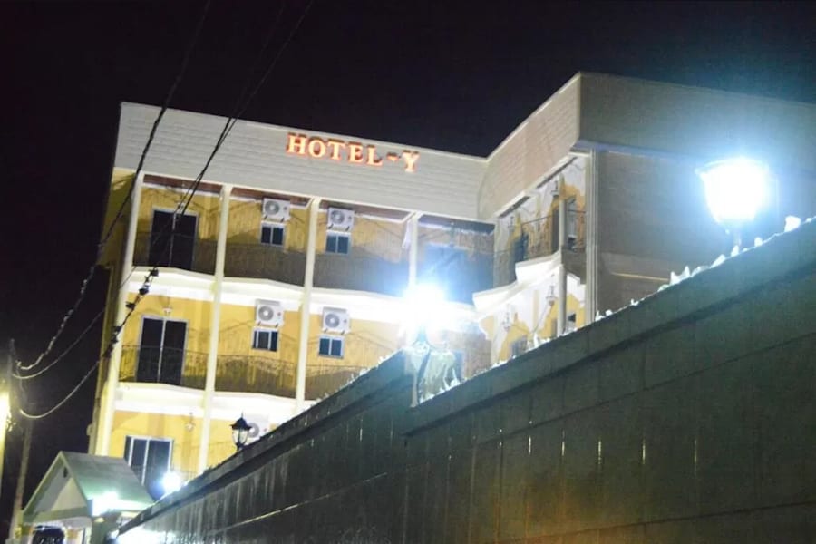 HOTEL - Y 1