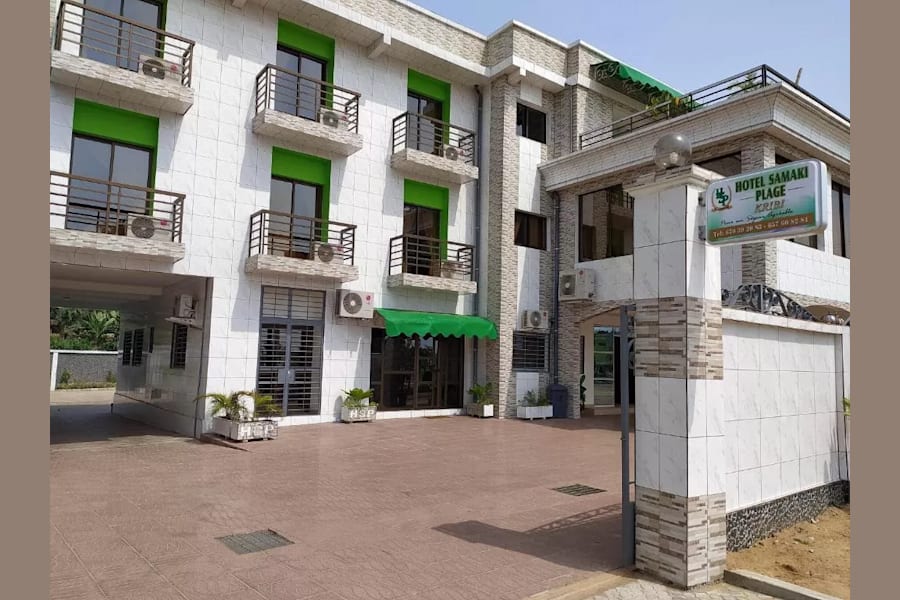 Hôtel SAMAKI Plage 2