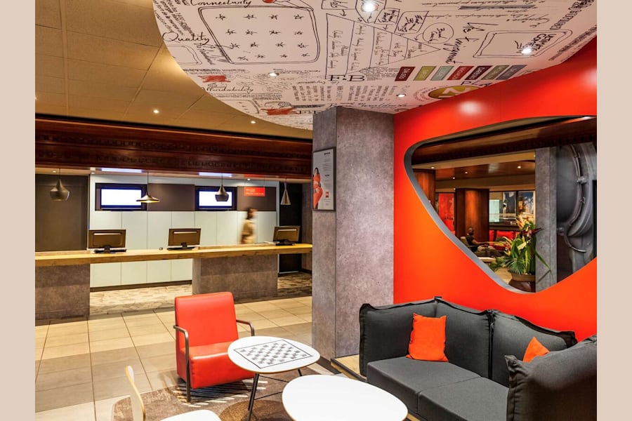 Ibis Douala 12