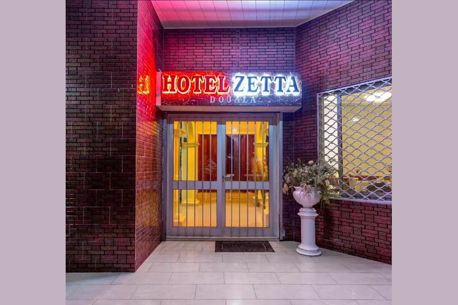 HOTEL ZETTA 2