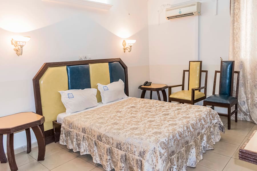 Hotel LUMIERE AKWA 1