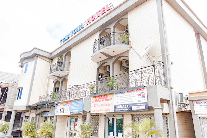 TCHATCHA HÔTEL 3