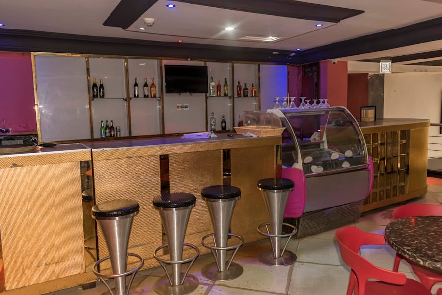 DK Hotel 21